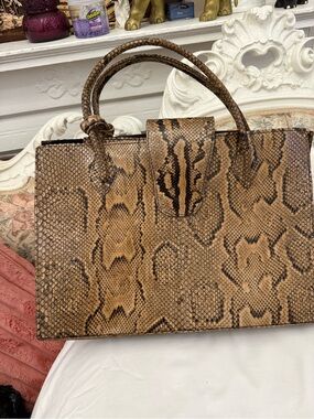 Textured Snake-Print Satchel Handbag in Brown